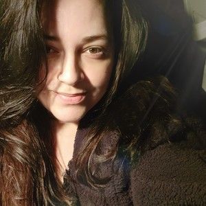 Meet your Posher, Ines